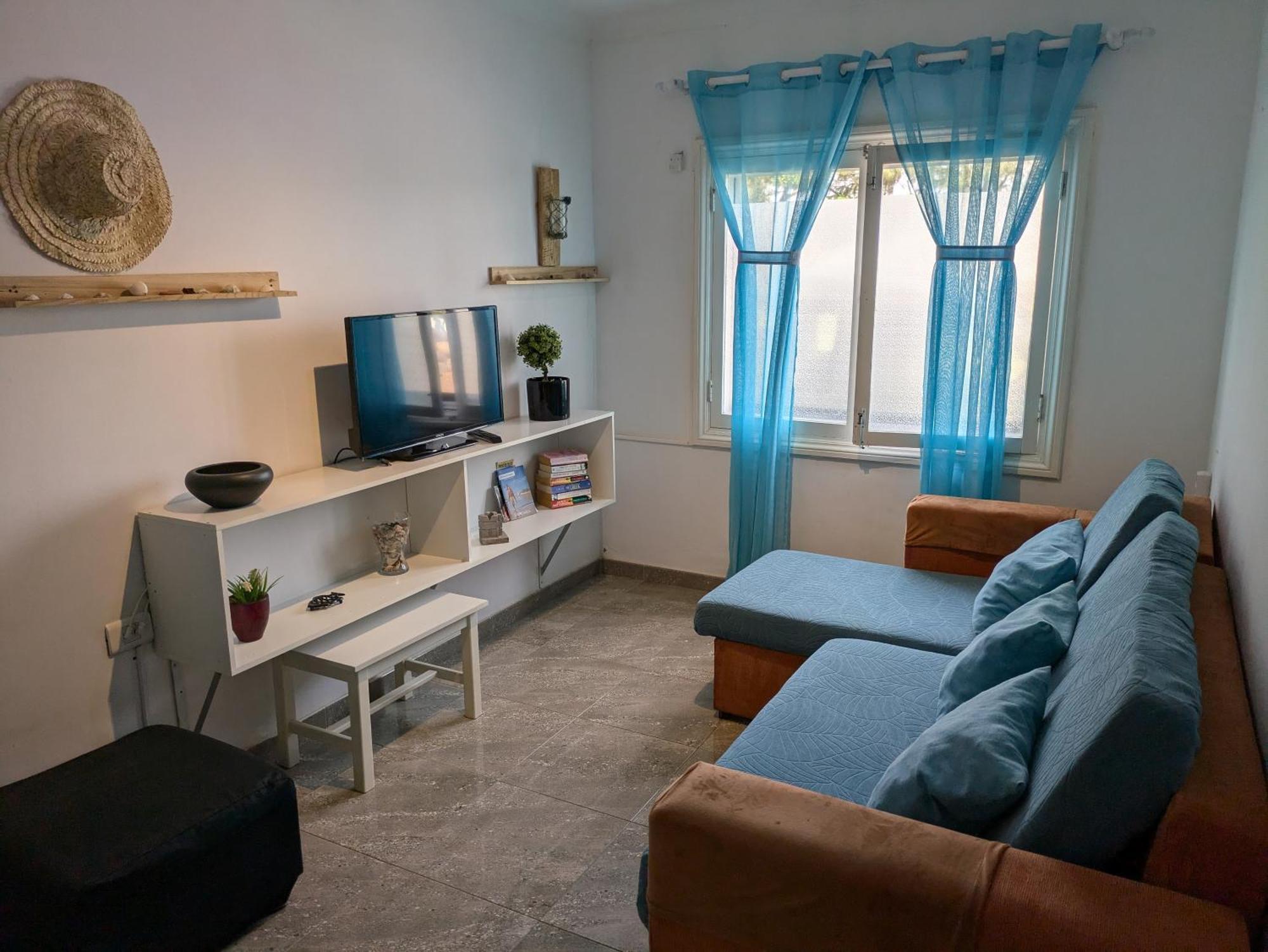 Burero Beach Stay - Comfy - Near Airport & Beaches El Burrero Pokój zdjęcie